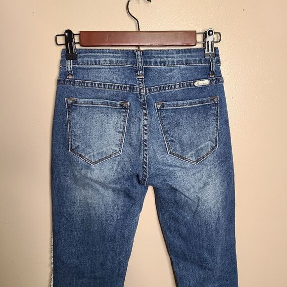 KanCan Distressed Skinny Jeans - Picture 5 of 8